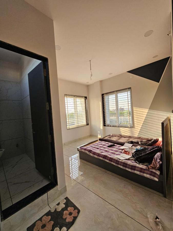 Willa Shree Ambe Farmhouse Ujjain Zewnętrze zdjęcie